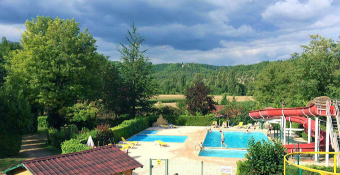 Camping Le C�ou 3* dans le P�rigord Noir